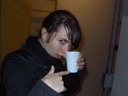 ya quoi dans ton verre cocotte?!